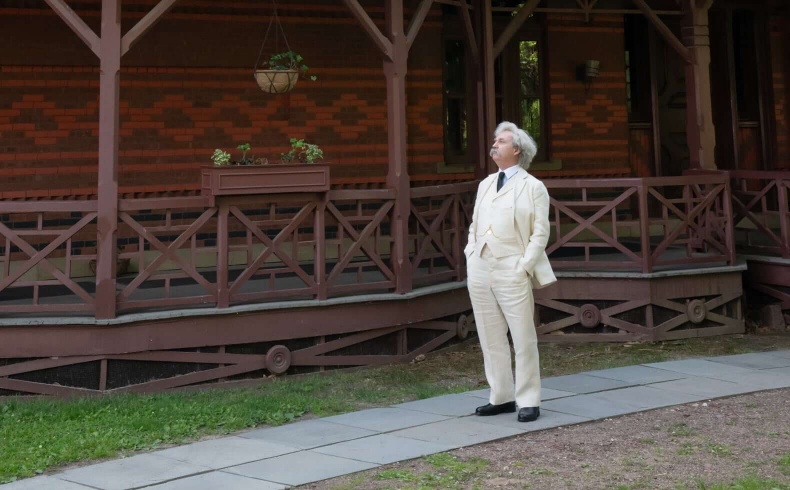 Mark Twain Tonight